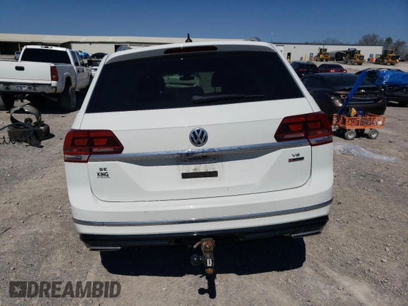 2019 Volkswagen Atlas SE z VIN 1V2XR2CA0KC502656, wystawiony jako Copart lot #50589045 z przebiegiem 131 954 mil mil oraz Szkoda całkowita • Salvage title. Historia ofert i sprzedaży dostępna na DreamBid. Obrazek 6.