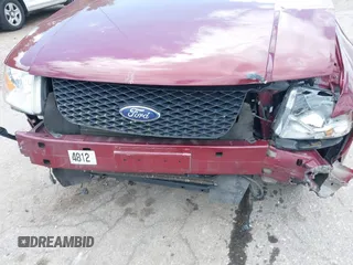 2006 Ford Freestyle Limited z VIN 1FMDK06196GA00215, wystawiony jako IAAI lot #42300513 z przebiegiem 83 615 mil mil oraz . Historia ofert i sprzedaży dostępna na DreamBid. Obrazek 6.