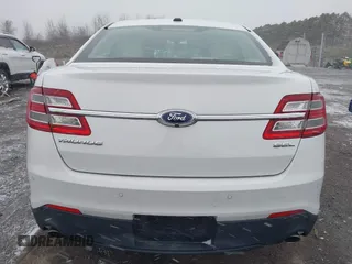 2015 Ford Taurus SEL with VIN 1FAHP2E85FG152256, listed as a IAAI auction lot 41971204 with 120,102 mi miles and . Bid and sale history available at carsss.com. Image 17.