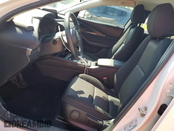 2024 Mazda CX-30 S with VIN 3MVDMBAM7RM690762, listed as a Copart auction lot 61731255 with 12,632 mi miles and Clean title. Bid and sale history available at DreamBid. Image 7.