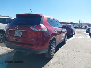 2015 Nissan Rogue SV with VIN KNMAT2MV9FP552979, listed as a IAAI auction lot 41412809 with 235,127 mi miles. Bid and sale history available at carsss.com. Image 4.
