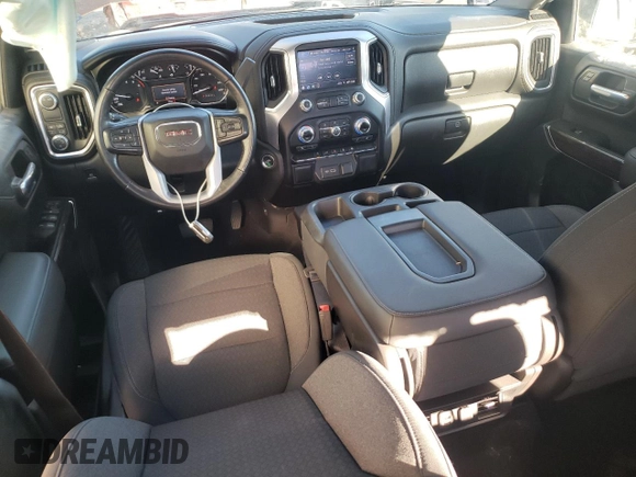 2020 GMC Sierra 1500 Elevation with VIN 3GTP8CED9LG208138, listed as a Copart auction lot 87689565 with 32,563 mi miles and Salvage Title. Bid and sale history available at DreamBid. Image 8.