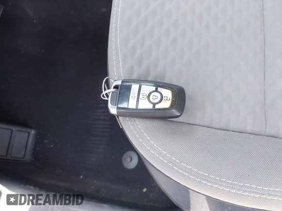 2021 Ford Escape SE Hybrid z VIN 1FMCU9BZ7MUA83308, wystawiony jako IAAI lot #42306765 z przebiegiem 33 719 mil mil oraz . Historia ofert i sprzedaży dostępna na DreamBid. Obrazek 11.