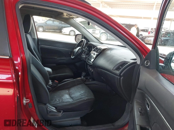 2015 Mitsubishi Outlander GT with VIN 4A4AP4AWXFE034686, listed as a IAAI auction lot 42185445 with 141,170 mi miles and . Bid and sale history available at DreamBid. Image 5.