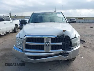 2015 Ram 2500 Tradesman with VIN 3C6UR5CL5FG679575, listed as a IAAI auction lot 41493456 with 257,884 mi miles. Bid and sale history available at carsss.com. Image 13.