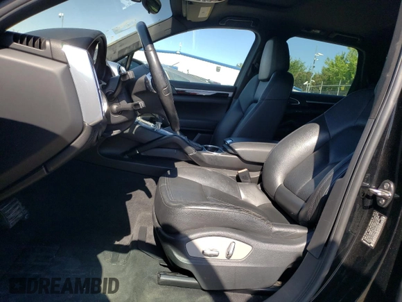 2011 Porsche Cayenne with VIN WP1AA2A27BLA04916, listed as a Copart auction lot 60176585 with Not provided miles and Clean title. Bid and sale history available at DreamBid. Image 7.