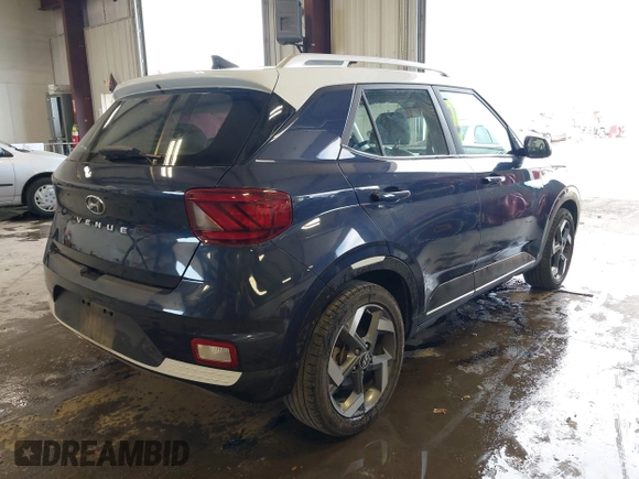 2020 Hyundai Venue SEL with VIN KMHRC8A3XLU029083, listed as a IAAI auction lot 42041949 with 75,078 mi miles. Bid and sale history available at carsss.com. Image 4.