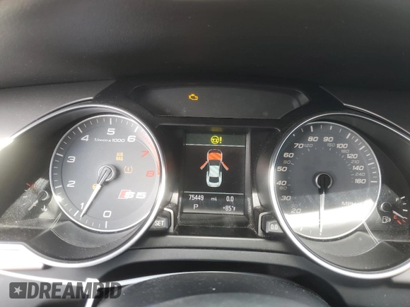 2013 Audi S5 Premium Plus z VIN WAUCGAFR0DA030861, wystawiony jako Copart lot #75106784 z przebiegiem 75 449 mil mil oraz Nie do naprawy • Non repairable. Historia ofert i sprzedaży dostępna na DreamBid. Obrazek 9.
