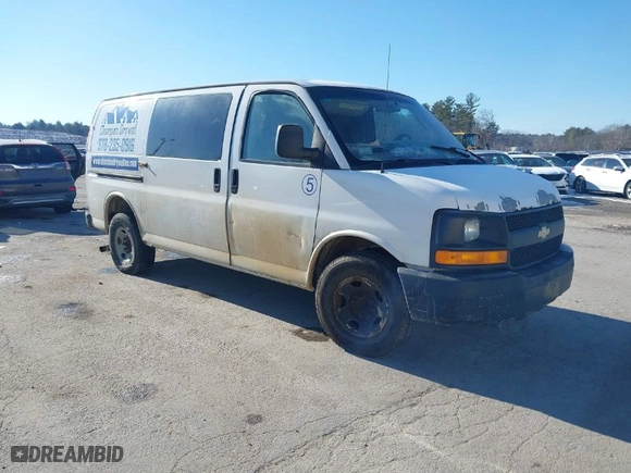 2012 Chevrolet Express Cargo Van with VIN 1GCWGFCA5C1121019, listed as a IAAI auction lot 41370794 with 308,489 mi miles. Bid and sale history available at carsss.com. Image 1.