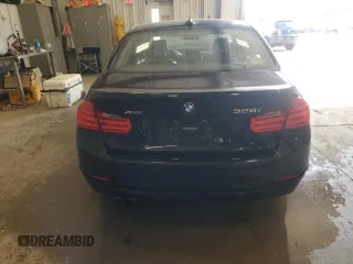 2015 BMW 3 Series 328i xDrive z VIN WBA3B3G5XFNT18212, wystawiony jako Copart lot #62888335 z przebiegiem 109 206 mil mil oraz Czysty tytuł • Clean title. Historia ofert i sprzedaży dostępna na DreamBid. Obrazek 6.
