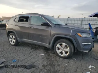 2020 Jeep Compass Latitude with VIN 3C4NJCBB4LT141325, listed as a Copart auction lot 43410945 with 52,691 mi miles and Salvage Title. Bid and sale history available at carsss.com. Image 4.
