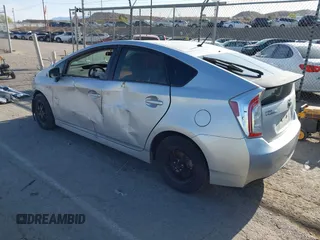 2012 Toyota Prius One with VIN JTDKN3DU3C1511936, listed as a IAAI auction lot 41981716 with 204,044 mi miles. Bid and sale history available at carsss.com. Image 3.