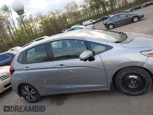 2018 Honda Fit EX-L with VIN 3HGGK5H97JM705564, listed as a IAAI auction lot 42064209 with 43,744 mi miles. Bid and sale history available at carsss.com. Image 13.