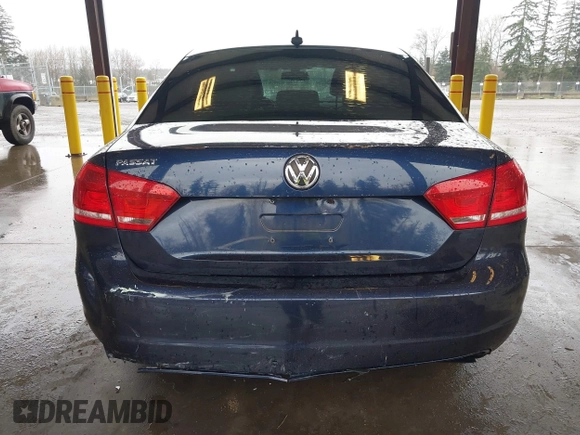 2014 Volkswagen Passat S с VIN 1VWAP7A32EC017712, выставлен на аукционе IAAI как лот 41846586 с пробегом 70 387 миль миль и . История ставок и продаж доступна на DreamBid. Изображение 17.