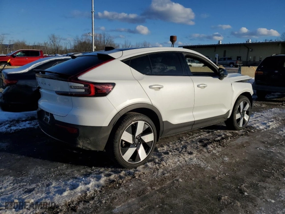 2024 Volvo C40 Recharge Pure Electric Plus with VIN YV4ER3GL7R2096205, listed as a Copart auction lot 45416275 with 0 mi miles and Salvage Title. Bid and sale history available at carsss.com. Image 3.