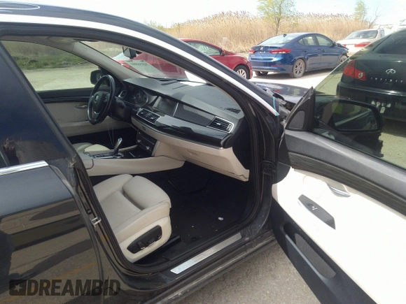 2015 BMW 5 Series 535i Gran Turismo xDrive with VIN WBA5M4C53FD184034, listed as a IAAI auction lot 34956880 with 86,657 mi miles and . Bid and sale history available at DreamBid. Image 5.