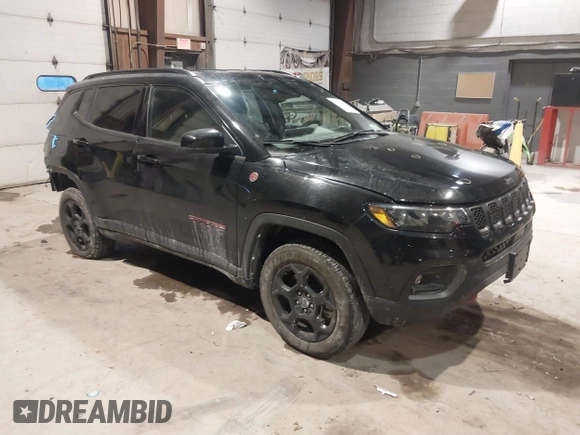2023 Jeep Compass Trailhawk z VIN 3C4NJDDN5PT552364, wystawiony jako IAAI lot #41405314 z przebiegiem 20 823 mil mil oraz . Historia ofert i sprzedaży dostępna na DreamBid. Obrazek 1.