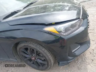 2019 Hyundai Veloster Turbo z VIN KMHTH6AB3KU020159, wystawiony jako IAAI lot #41954737 z przebiegiem 152 070 mil mil oraz . Historia ofert i sprzedaży dostępna na DreamBid. Obrazek 17.