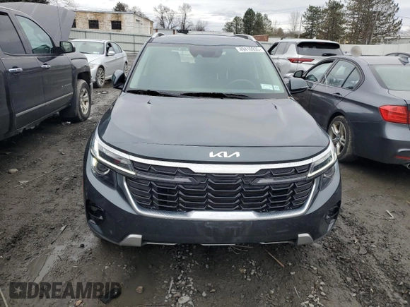 2024 Kia Seltos EX with VIN KNDERCAA6R7584669, listed as a Copart auction lot 49410935 with 12,508 mi miles and Salvage Title. Bid and sale history available at DreamBid. Image 5.