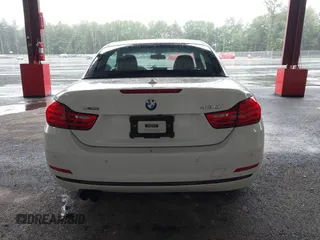 2017 BMW 4 Series 430i xDrive z VIN WBA4U9C30H5H64364, wystawiony jako IAAI lot #42502753 z przebiegiem 100 988 mil mil oraz . Historia ofert i sprzedaży dostępna na DreamBid. Obrazek 16.