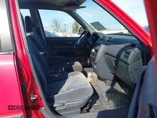 2001 Honda CR-V EX with VIN JHLRD18601C050474, listed as a IAAI auction lot 41553040 with 191,958 mi miles. Bid and sale history available at carsss.com. Image 5.