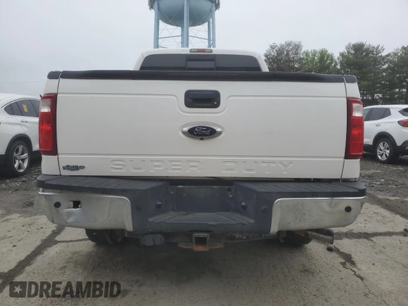 2014 Ford F-250 XL z VIN 1FT7W2BT2EEA67340, wystawiony jako Copart lot #55790625 z przebiegiem 102 560 mil mil oraz Czysty tytuł • Clean title. Historia ofert i sprzedaży dostępna na DreamBid. Obrazek 6.