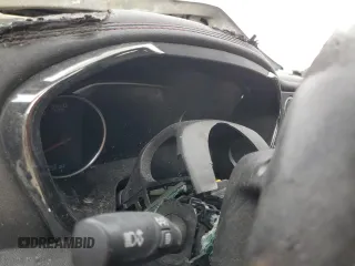 2020 Chevrolet Blazer RS z VIN 3GNKBERS2LS631437, wystawiony jako Copart lot #85185324 z przebiegiem Nie podano mil oraz Nie do naprawy • Non repairable. Historia ofert i sprzedaży dostępna na DreamBid. Obrazek 9.