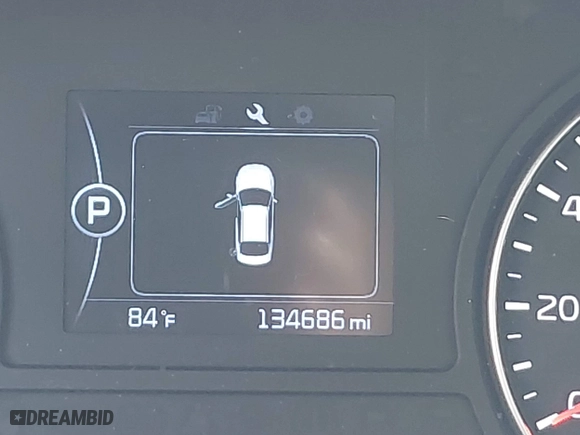 2016 Kia Optima EX with VIN 5XXGU4L3XGG033323, listed as a IAAI auction lot 42088998 with 134,686 mi miles. Bid and sale history available at carsss.com. Image 15.