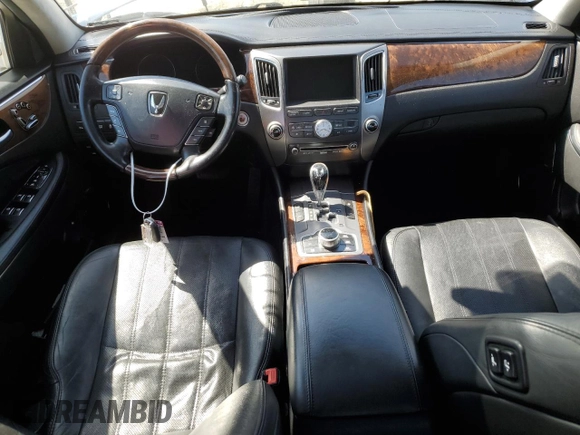 2013 Hyundai Equus Signature z VIN KMHGH4JH0DU060356, wystawiony jako Copart lot #47868434 z przebiegiem 152 903 mil mil oraz Szkody całkowita. Historia ofert i sprzedaży dostępna na DreamBid. Obrazek 8.
