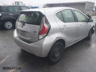 2015 Toyota Prius c One with VIN JTDKDTB39F1101482, listed as a IAAI auction lot 41177534 with 135,502 mi miles. Bid and sale history available at carsss.com. Image 4.