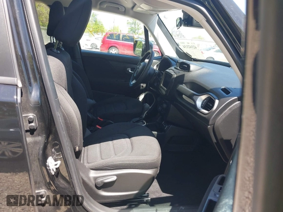 2018 Jeep Renegade Latitude with VIN ZACCJABB8JPH23377, listed as a IAAI auction lot 42142134 with 42,202 mi miles and . Bid and sale history available at DreamBid. Image 5.