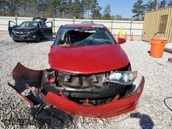 2014 Toyota Camry L with VIN 4T1BF1FK6EU775792, listed as a Copart auction lot 50522635 with 133,715 mi miles and Non Repairable. Bid and sale history available at DreamBid. Image 5.