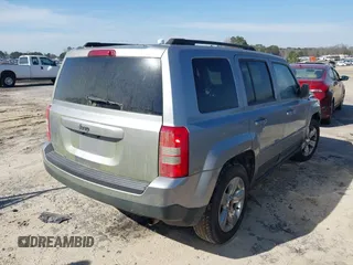 2014 Jeep Patriot Sport with VIN 1C4NJPBBXED757823, listed as a IAAI auction lot 41839740 with 186,218 mi miles and . Bid and sale history available at carsss.com. Image 4.