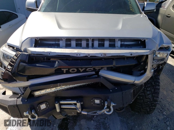 2015 Toyota Tundra 4WD Truck Platinum with VIN 5TFAW5F17FX423125, listed as a Copart auction lot 68111834 with 193,493 mi miles and Salvage Title. Bid and sale history available at carsss.com. Image 12.