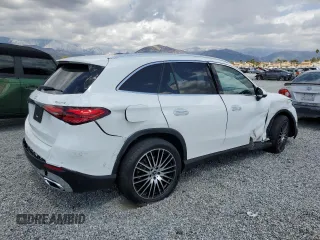 2025 Mercedes-Benz GLC 300 z VIN W1NKM4HB7SF296928, wystawiony jako Copart lot #51312915 z przebiegiem 664 mil mil oraz Szkoda całkowita • Salvage title. Historia ofert i sprzedaży dostępna na DreamBid. Obrazek 3.