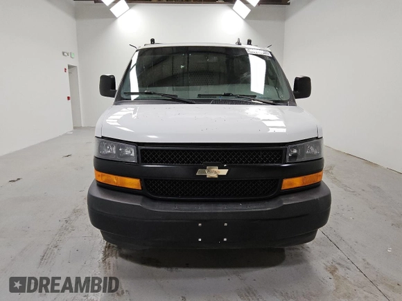 2018 Chevrolet Express Cargo Van with VIN 1GCWGAFG5J1178546, listed as a Copart auction lot 43600145 with 131,825 mi miles and Clean Title. Bid and sale history available at carsss.com. Image 5.