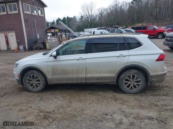 2021 Volkswagen Tiguan SE with VIN 3VV2B7AX4MM009456, listed as a IAAI auction lot 41876861 with 72,203 mi miles. Bid and sale history available at carsss.com. Image 14.