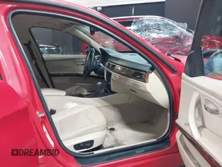 2006 BMW 3 Series 325i with VIN WBAVB13536KX46952, listed as a IAAI auction lot 41631283 with 202,504 mi miles and . Bid and sale history available at DreamBid. Image 5.