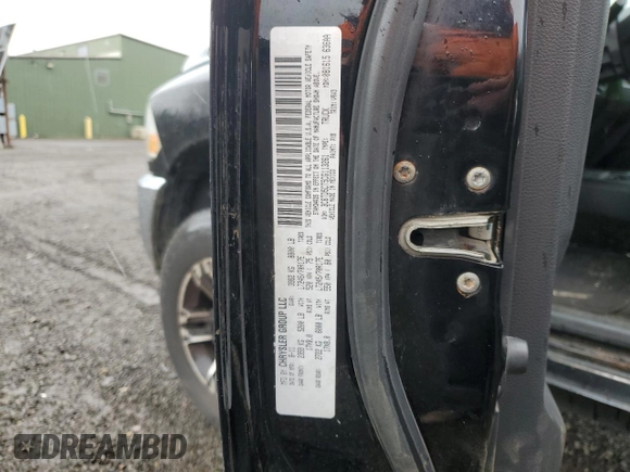 2012 Ram 2500 ST z VIN 3C6TD5CT5CG113261, wystawiony jako Copart lot #50102415 z przebiegiem 182 953 mil mil oraz Czysty tytuł • Clean title. Historia ofert i sprzedaży dostępna na DreamBid. Obrazek 12.