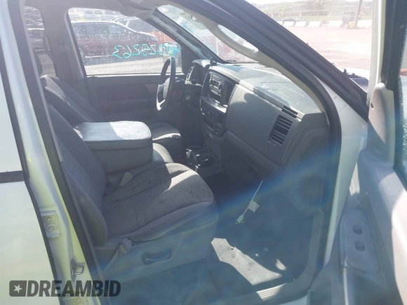 2007 Dodge 1500 ST with VIN 1D7HA18K77J633214, listed as a IAAI auction lot 42025263 with 298,773 mi miles and . Bid and sale history available at DreamBid. Image 5.
