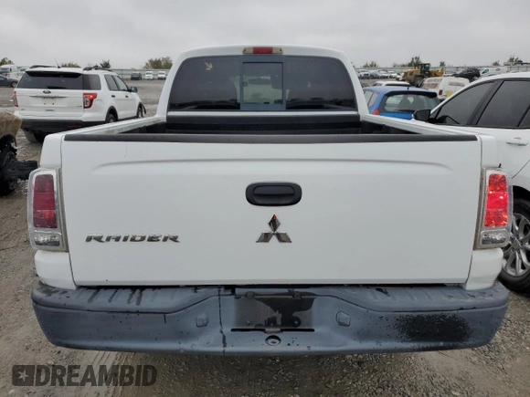 2006 Mitsubishi Raider z VIN 1Z7HT38K16S538273, wystawiony jako Copart lot #79407094 z przebiegiem 67 758 mil mil oraz Szkoda całkowita • Salvage title. Historia ofert i sprzedaży dostępna na DreamBid. Obrazek 6.