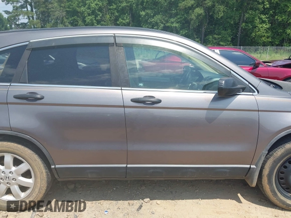 2011 Honda CR-V SE with VIN 5J6RE4H46BL038142, listed as a IAAI auction lot 42596590 with 81,838 mi miles and . Bid and sale history available at DreamBid. Image 14.