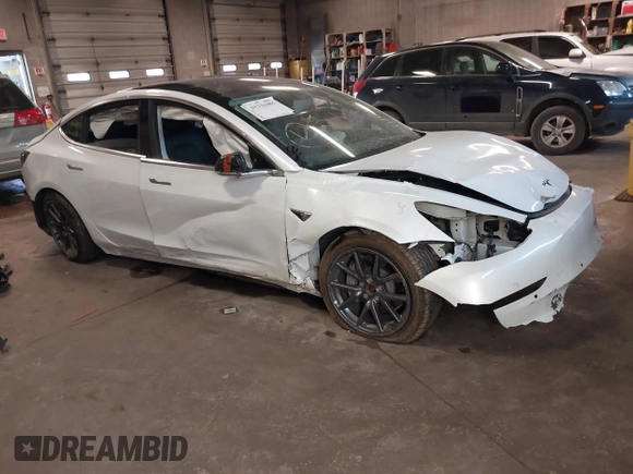 2020 Tesla Model 3 Long Range z VIN 5YJ3E1EB7LF619120, wystawiony jako IAAI lot #41334485 z przebiegiem Nie podano mil oraz . Historia ofert i sprzedaży dostępna na DreamBid. Obrazek 1.