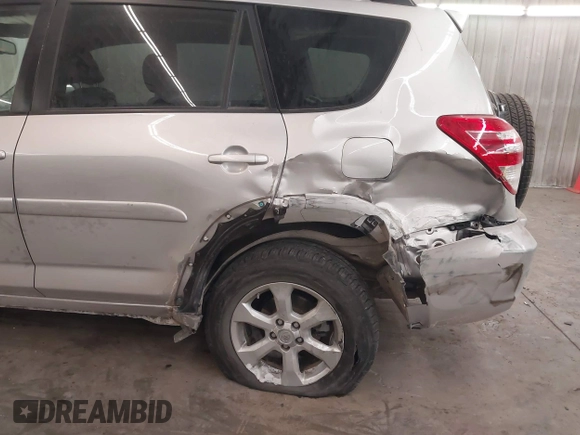 2010 Toyota RAV4 Ltd with VIN JTMDK4DV6A5085133, listed as a IAAI auction lot 41602915 with 160,749 mi miles. Bid and sale history available at carsss.com. Image 6.