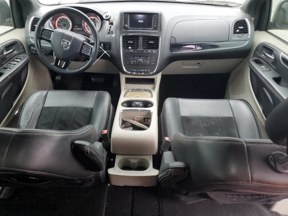 2015 Dodge Grand Caravan SXT with VIN 2C4RDGCG3FR671982, listed as a Copart auction lot 42424655 with 115,946 mi miles and Salvage Title. Bid and sale history available at carsss.com. Image 8.
