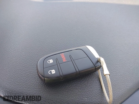 2023 Jeep Renegade Latitude z VIN ZACNJDB1XPPP68568, wystawiony jako IAAI lot #42543048 z przebiegiem 43 764 mil mil oraz . Historia ofert i sprzedaży dostępna na DreamBid. Obrazek 11.