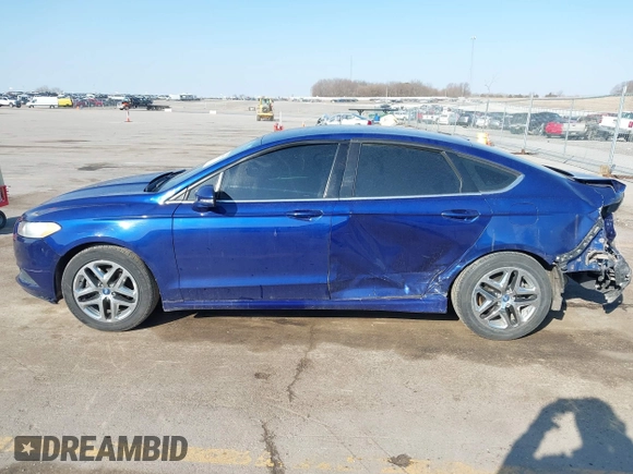 2013 Ford Fusion SE with VIN 3FA6P0H74DR102825, listed as a IAAI auction lot 41894732 with 137,837 mi miles and . Bid and sale history available at DreamBid. Image 15.