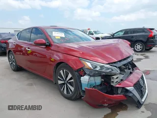 2019 Nissan Altima SV with VIN 1N4BL4DVXKC134227, listed as a IAAI auction lot 42409658 with 104,831 mi miles and . Bid and sale history available at DreamBid. Image 1.