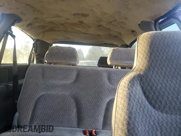2000 Plymouth Voyager Grand SE z VIN 2P4GP44G6YR631700, wystawiony jako Copart lot #82873844 z przebiegiem Nie podano mil oraz Szkody całkowita. Historia ofert i sprzedaży dostępna na DreamBid. Obrazek 10.