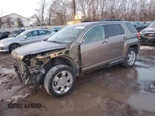 2012 GMC Terrain SLT-1 with VIN 2GKFLUE56C6307590, listed as a Copart auction lot 41881155 with 86,999 mi miles and Salvage Title. Bid and sale history available at carsss.com. Image 1.